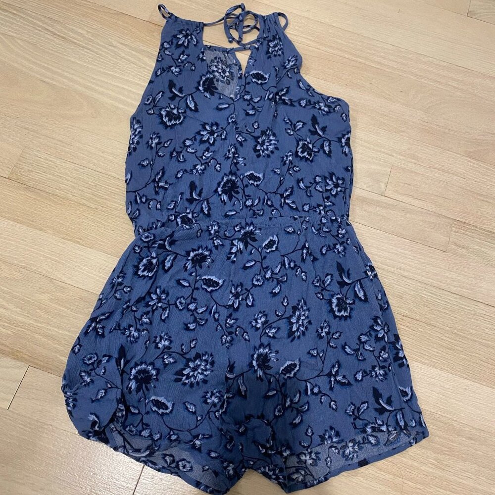 Aeropostale Floral Romper Size M Juniors
